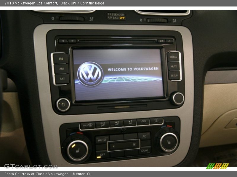 Black Uni / Cornsilk Beige 2010 Volkswagen Eos Komfort