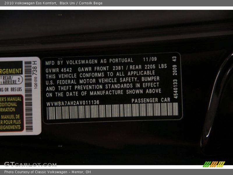 Black Uni / Cornsilk Beige 2010 Volkswagen Eos Komfort