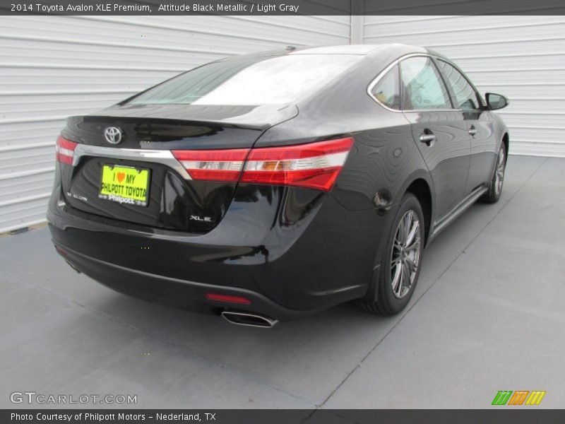 Attitude Black Metallic / Light Gray 2014 Toyota Avalon XLE Premium