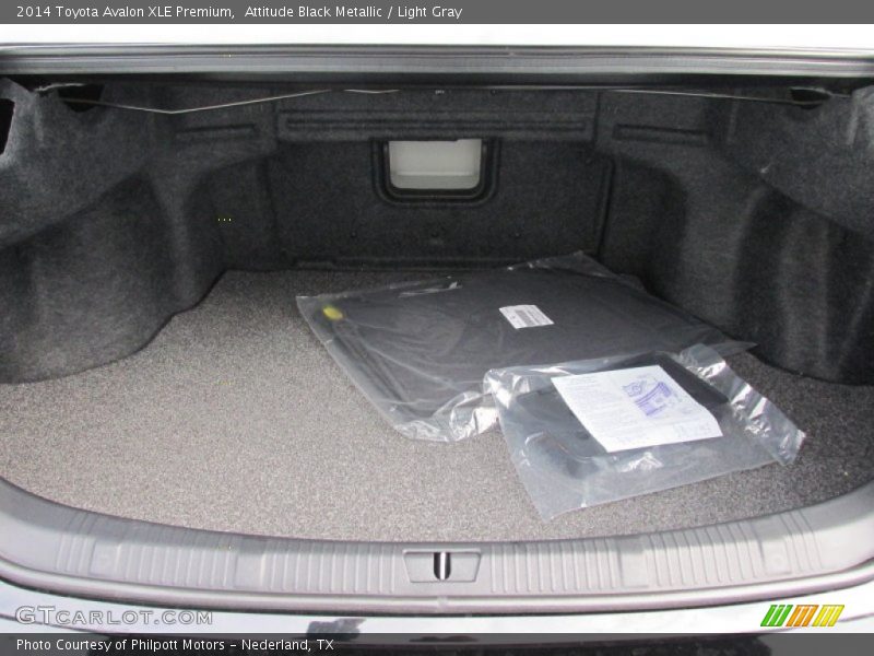 Attitude Black Metallic / Light Gray 2014 Toyota Avalon XLE Premium