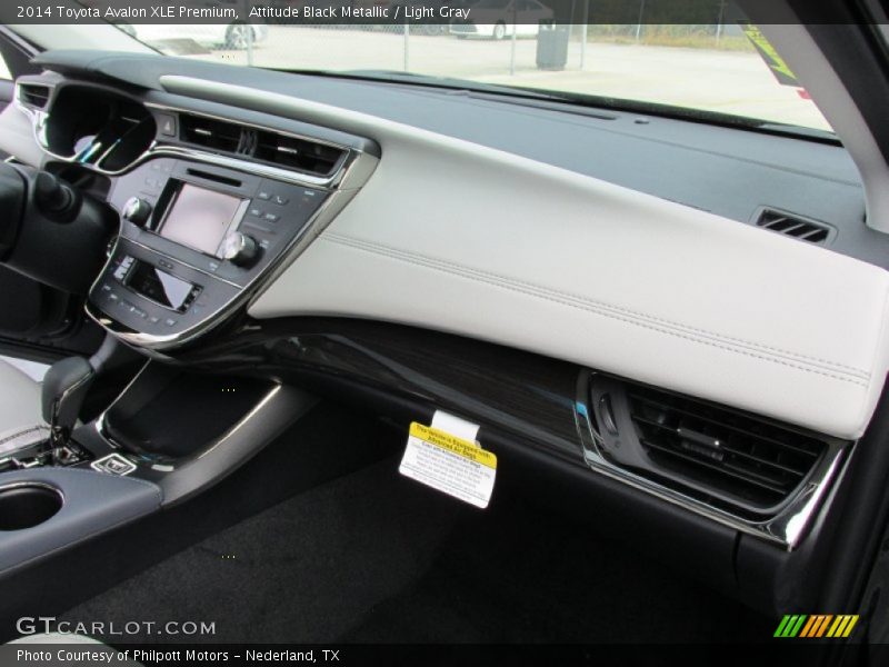Attitude Black Metallic / Light Gray 2014 Toyota Avalon XLE Premium