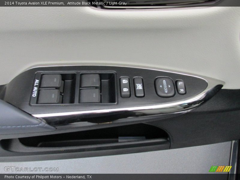 Attitude Black Metallic / Light Gray 2014 Toyota Avalon XLE Premium
