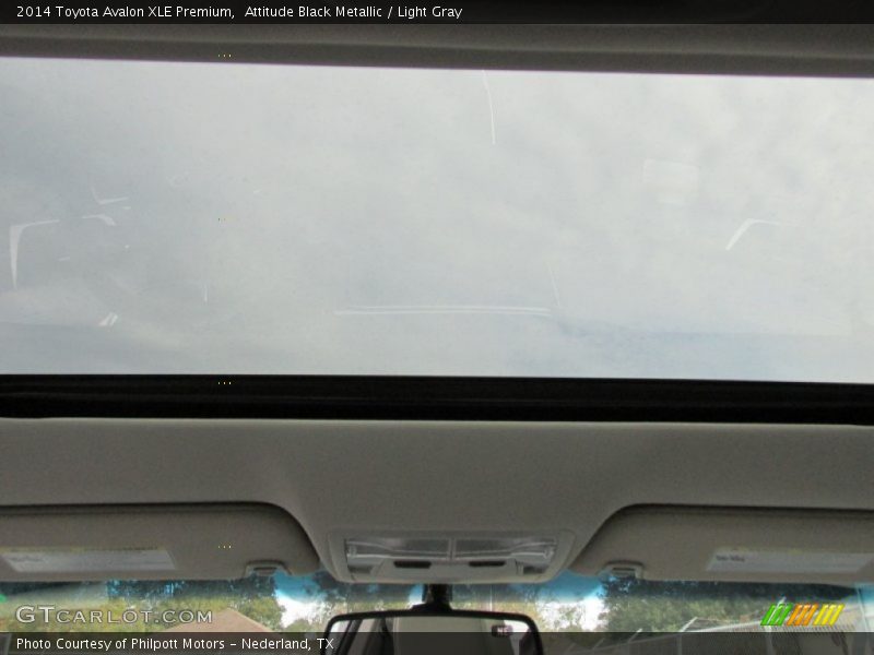 Attitude Black Metallic / Light Gray 2014 Toyota Avalon XLE Premium