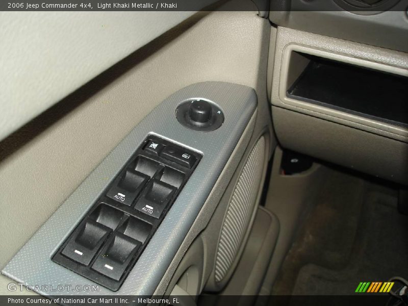 Light Khaki Metallic / Khaki 2006 Jeep Commander 4x4