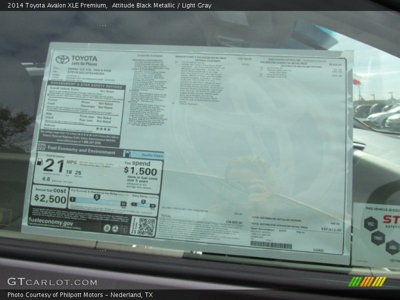 Attitude Black Metallic / Light Gray 2014 Toyota Avalon XLE Premium