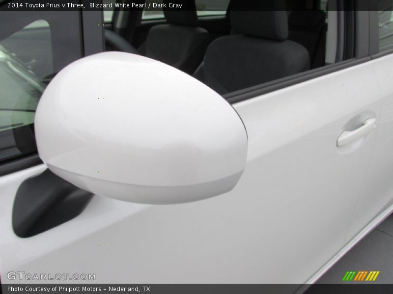 Blizzard White Pearl / Dark Gray 2014 Toyota Prius v Three