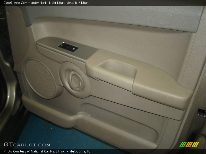 Light Khaki Metallic / Khaki 2006 Jeep Commander 4x4