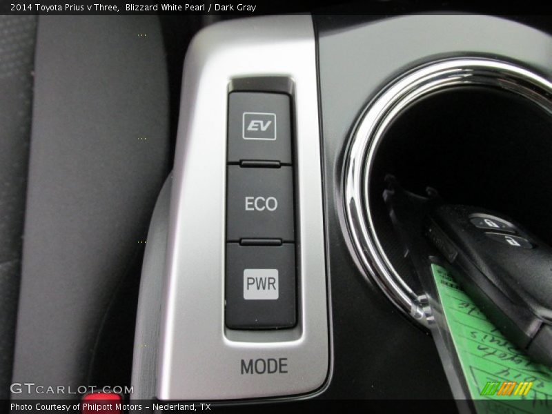 Blizzard White Pearl / Dark Gray 2014 Toyota Prius v Three