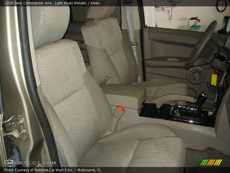 Light Khaki Metallic / Khaki 2006 Jeep Commander 4x4