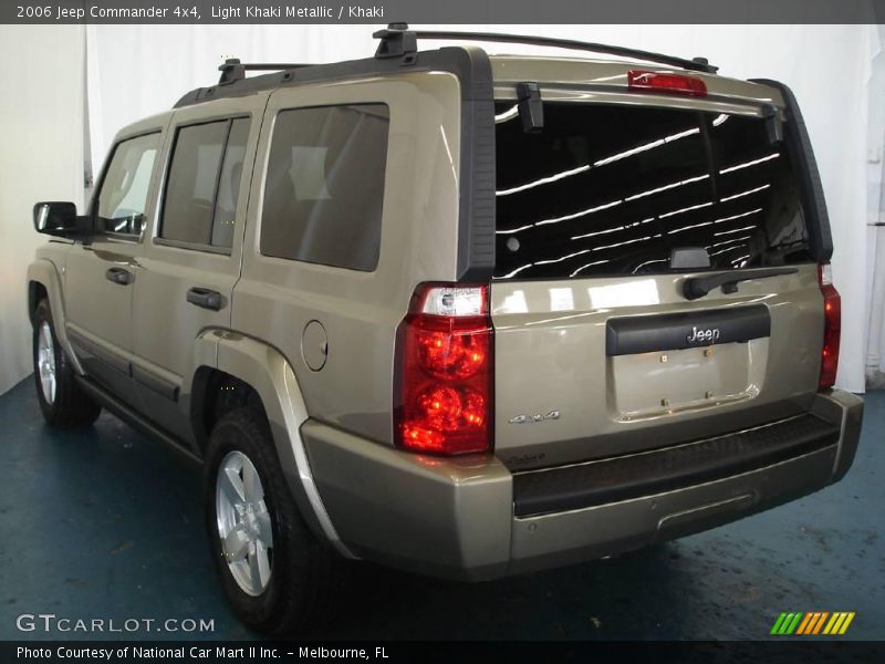 Light Khaki Metallic / Khaki 2006 Jeep Commander 4x4