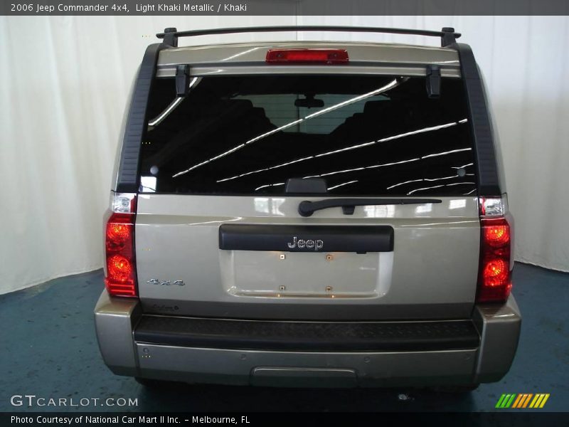 Light Khaki Metallic / Khaki 2006 Jeep Commander 4x4