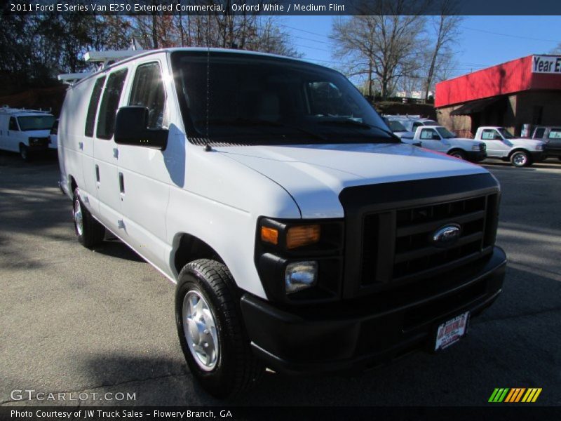 Oxford White / Medium Flint 2011 Ford E Series Van E250 Extended Commercial