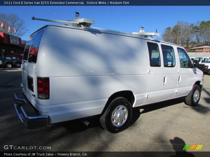 Oxford White / Medium Flint 2011 Ford E Series Van E250 Extended Commercial