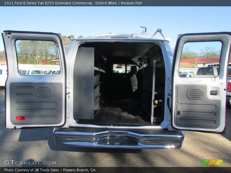 Oxford White / Medium Flint 2011 Ford E Series Van E250 Extended Commercial