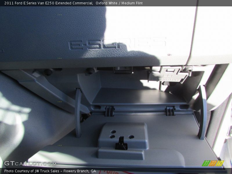 Oxford White / Medium Flint 2011 Ford E Series Van E250 Extended Commercial