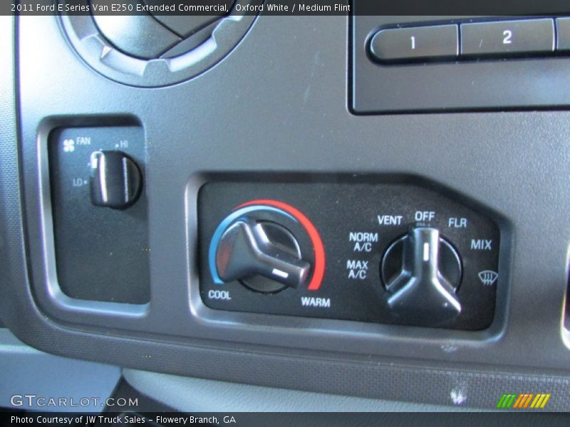 Oxford White / Medium Flint 2011 Ford E Series Van E250 Extended Commercial
