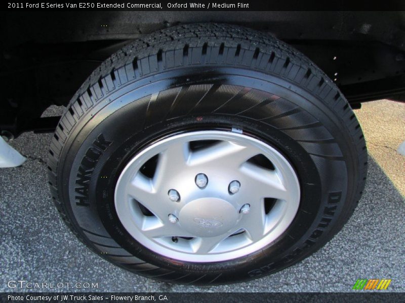 Oxford White / Medium Flint 2011 Ford E Series Van E250 Extended Commercial