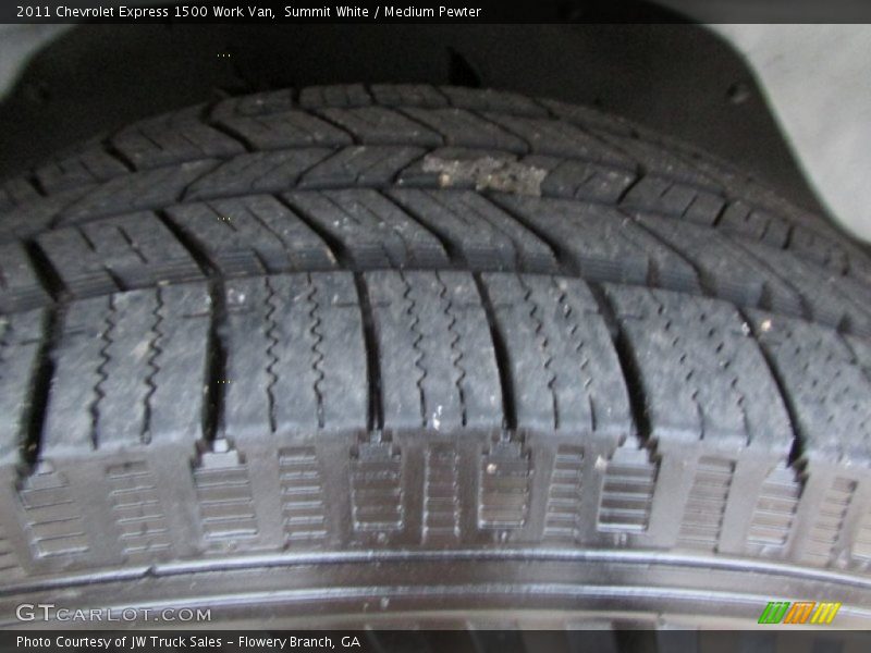 Summit White / Medium Pewter 2011 Chevrolet Express 1500 Work Van
