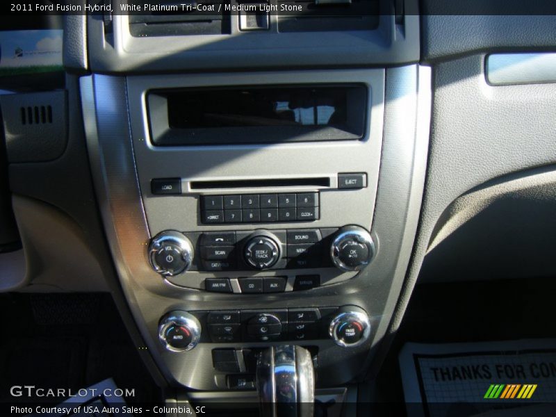 White Platinum Tri-Coat / Medium Light Stone 2011 Ford Fusion Hybrid