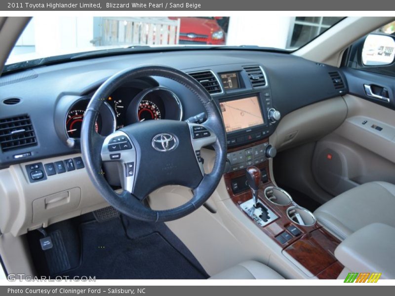 Blizzard White Pearl / Sand Beige 2011 Toyota Highlander Limited
