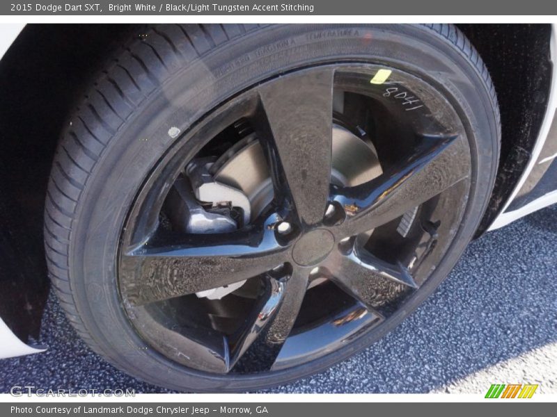 Bright White / Black/Light Tungsten Accent Stitching 2015 Dodge Dart SXT