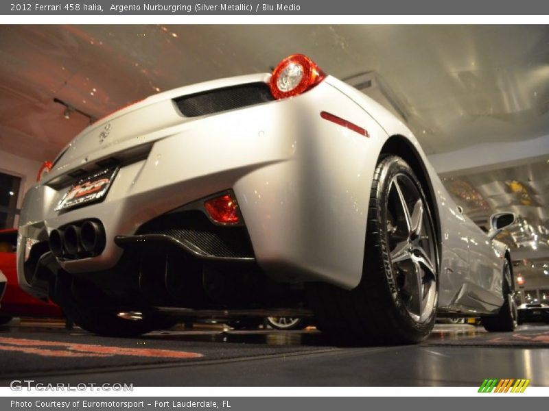 Argento Nurburgring (Silver Metallic) / Blu Medio 2012 Ferrari 458 Italia