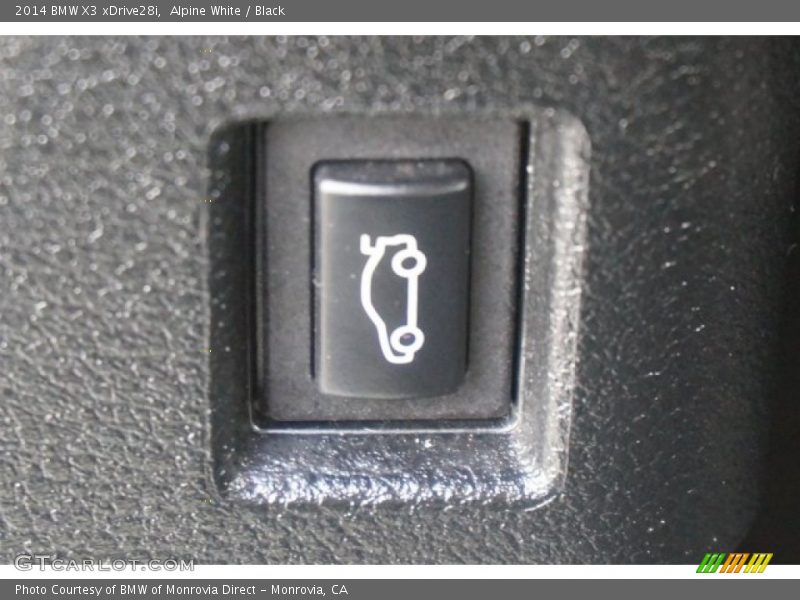 Alpine White / Black 2014 BMW X3 xDrive28i