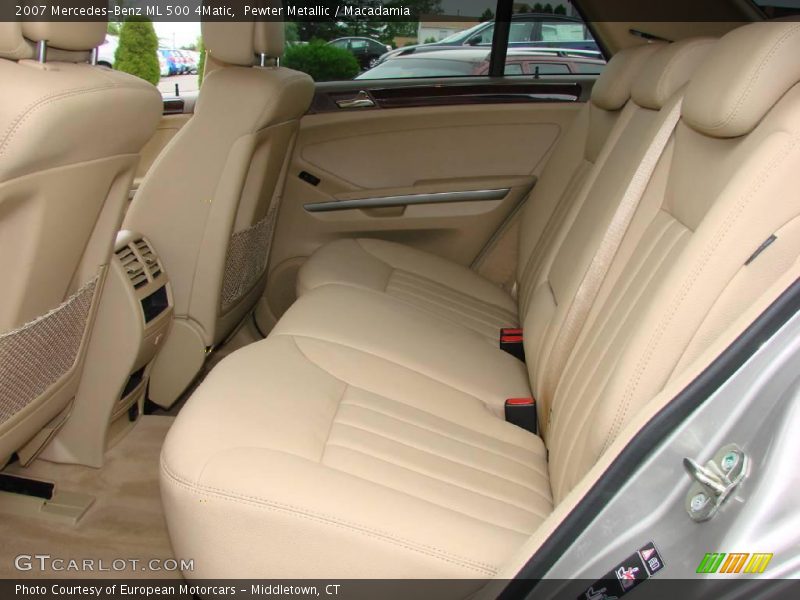 Pewter Metallic / Macadamia 2007 Mercedes-Benz ML 500 4Matic