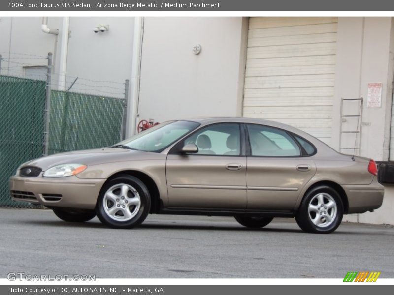 Arizona Beige Metallic / Medium Parchment 2004 Ford Taurus SES Sedan