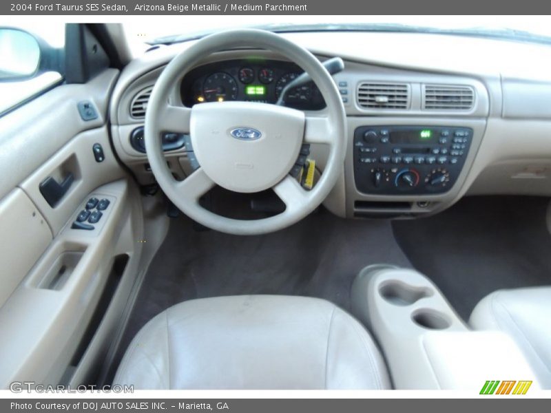 Arizona Beige Metallic / Medium Parchment 2004 Ford Taurus SES Sedan