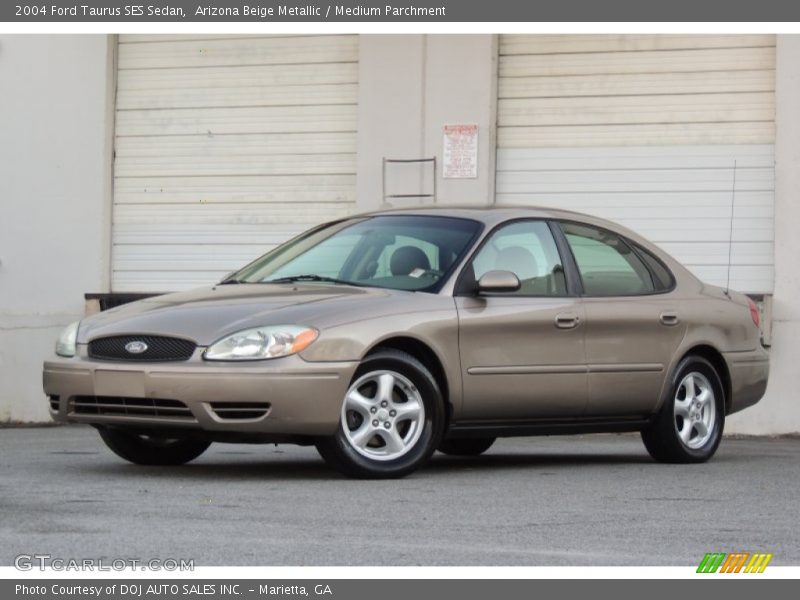 Arizona Beige Metallic / Medium Parchment 2004 Ford Taurus SES Sedan