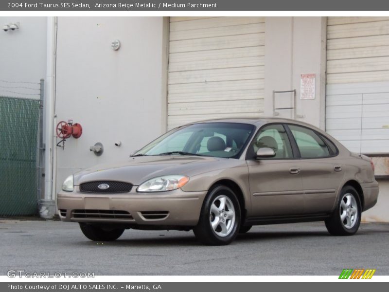 Arizona Beige Metallic / Medium Parchment 2004 Ford Taurus SES Sedan