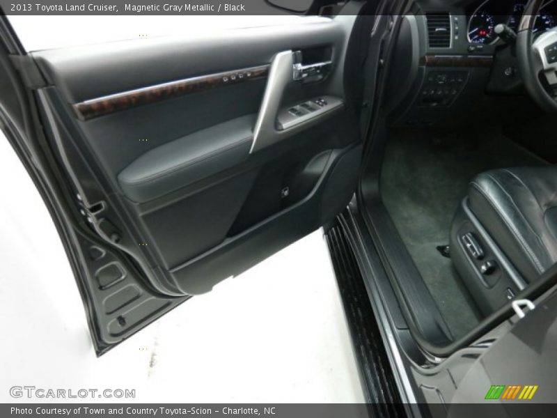 Magnetic Gray Metallic / Black 2013 Toyota Land Cruiser