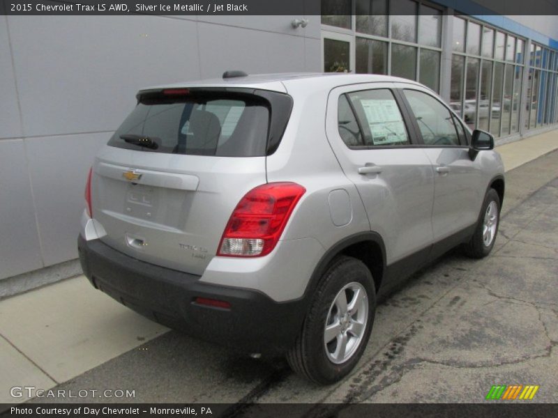 Silver Ice Metallic / Jet Black 2015 Chevrolet Trax LS AWD