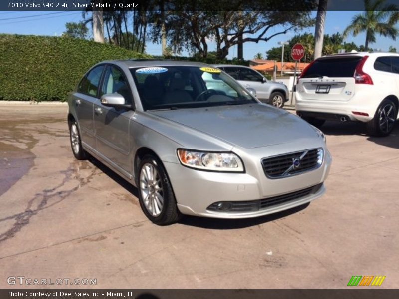 Silver Metallic / Quartz 2010 Volvo S40 2.4i