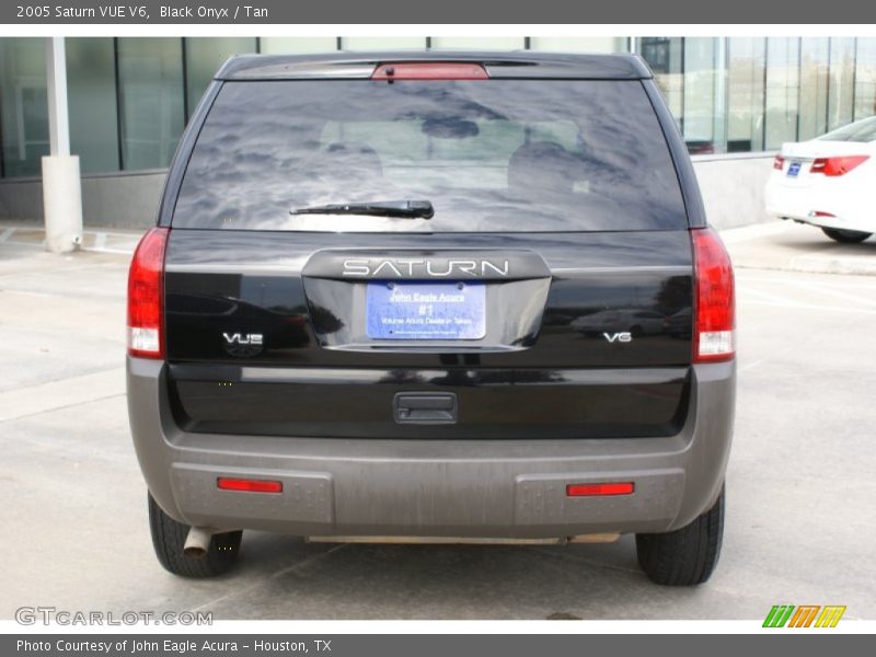 Black Onyx / Tan 2005 Saturn VUE V6