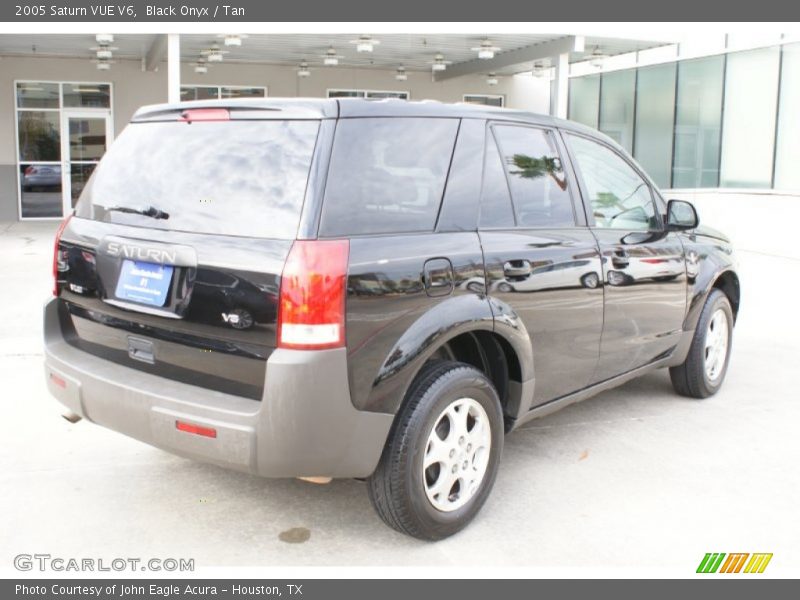 Black Onyx / Tan 2005 Saturn VUE V6