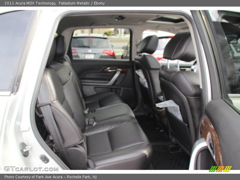 Palladium Metallic / Ebony 2011 Acura MDX Technology
