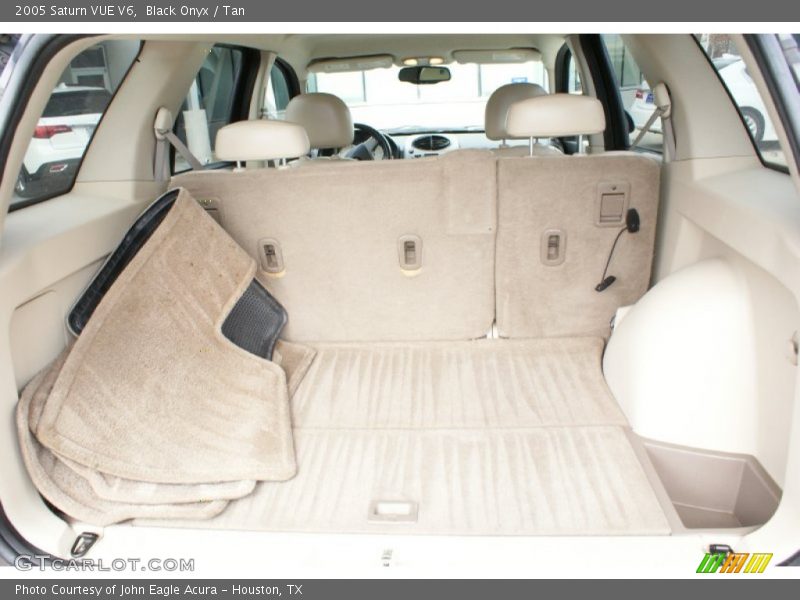 Black Onyx / Tan 2005 Saturn VUE V6