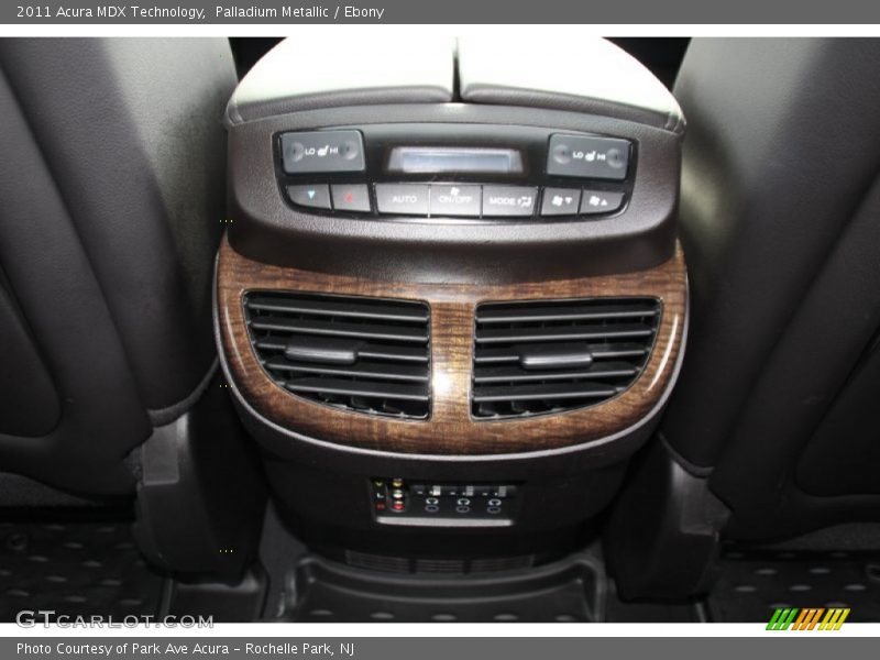 Palladium Metallic / Ebony 2011 Acura MDX Technology