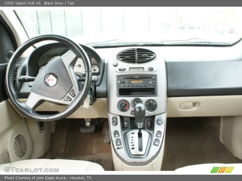 Black Onyx / Tan 2005 Saturn VUE V6