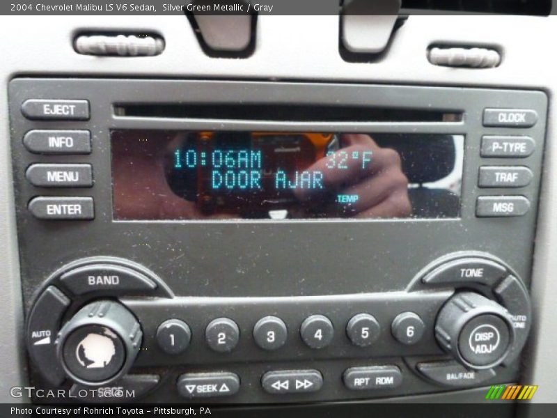 Silver Green Metallic / Gray 2004 Chevrolet Malibu LS V6 Sedan