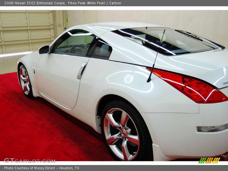 Pikes Peak White Pearl / Carbon 2008 Nissan 350Z Enthusiast Coupe