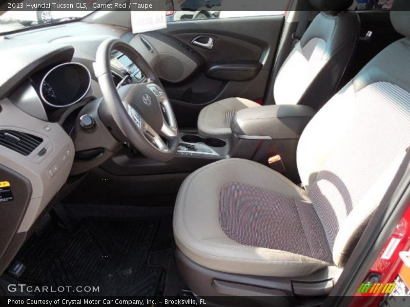Garnet Red / Taupe 2013 Hyundai Tucson GLS