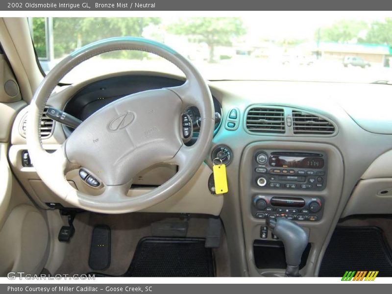 Bronze Mist / Neutral 2002 Oldsmobile Intrigue GL