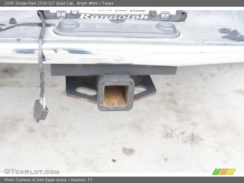 Bright White / Taupe 2005 Dodge Ram 2500 SLT Quad Cab