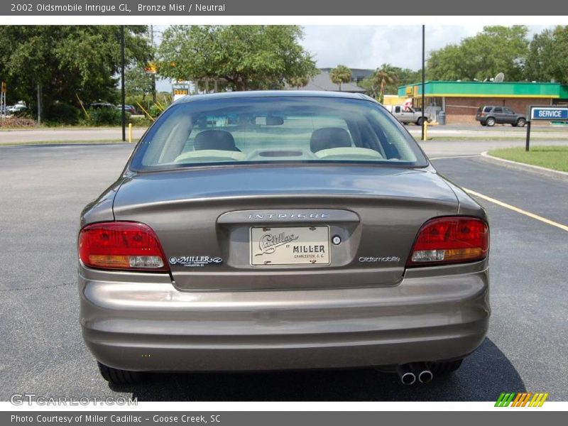 Bronze Mist / Neutral 2002 Oldsmobile Intrigue GL