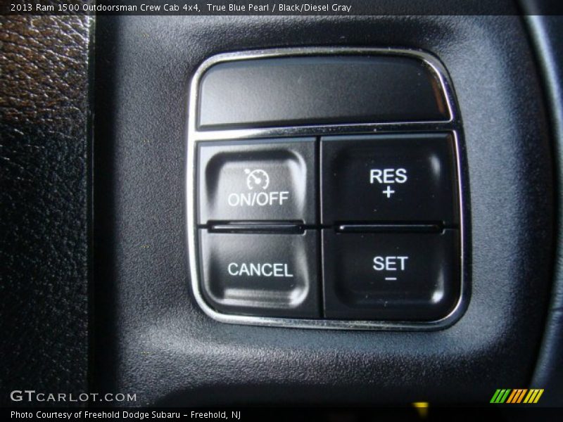 True Blue Pearl / Black/Diesel Gray 2013 Ram 1500 Outdoorsman Crew Cab 4x4