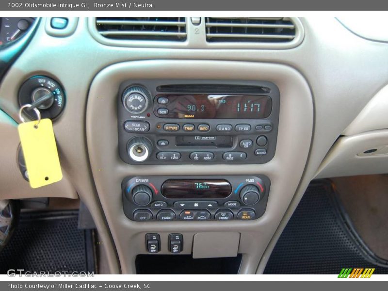 Bronze Mist / Neutral 2002 Oldsmobile Intrigue GL