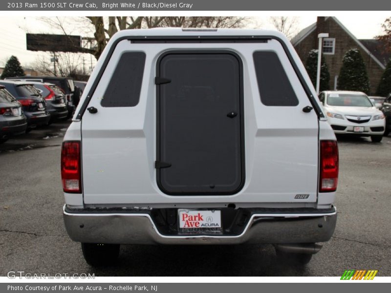 Bright White / Black/Diesel Gray 2013 Ram 1500 SLT Crew Cab